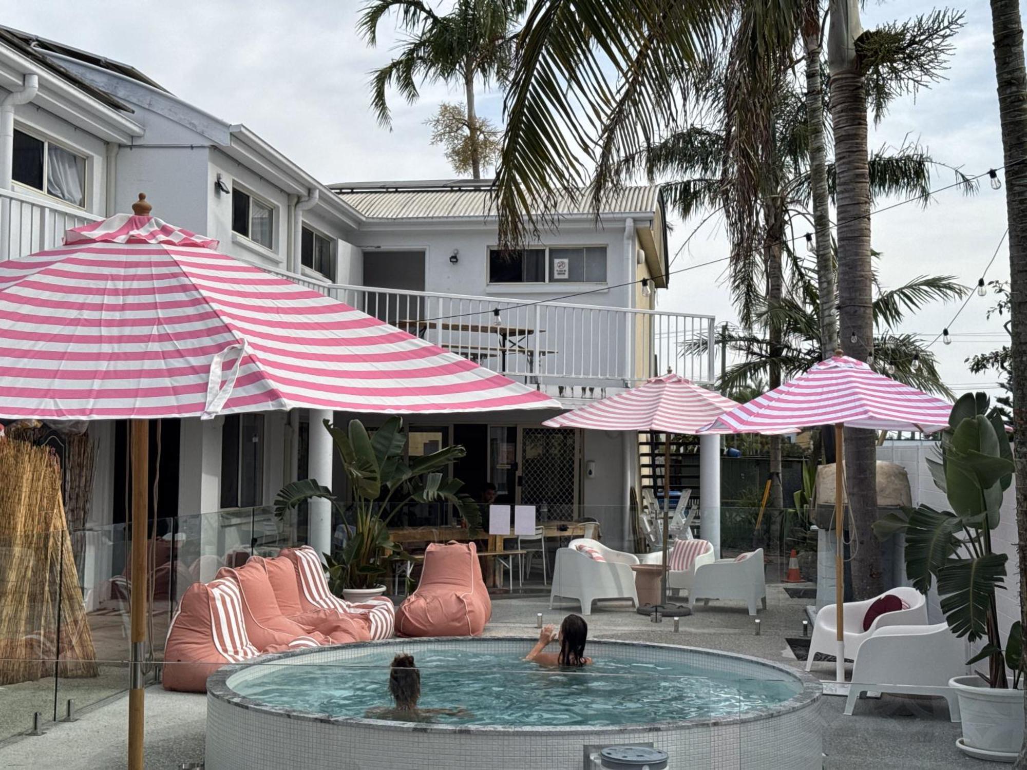 Cali Backpackers Vandrehjem Caloundra Eksteriør billede